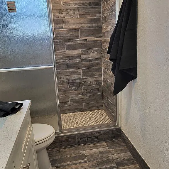 4650 Cove Cir #611 — Photo 13