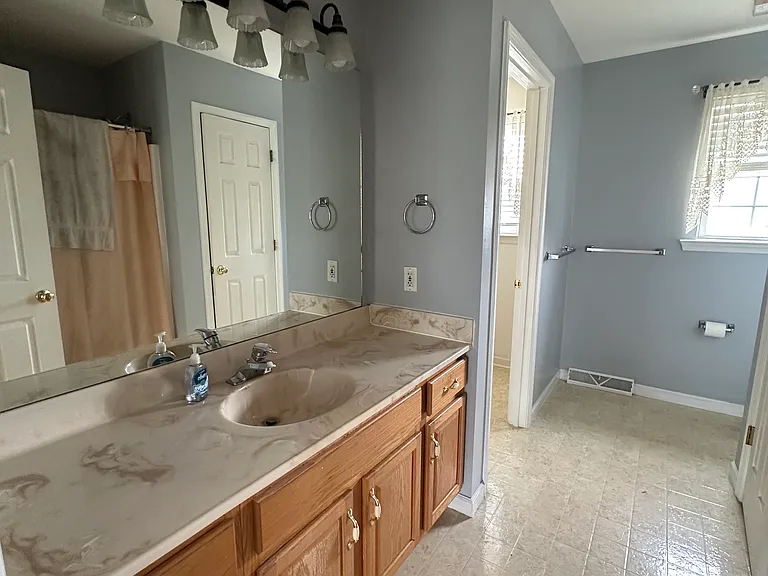 41 Springbrook Dr — Photo 6