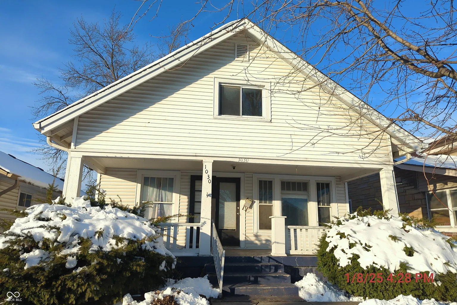 1030 Albany St photo 1