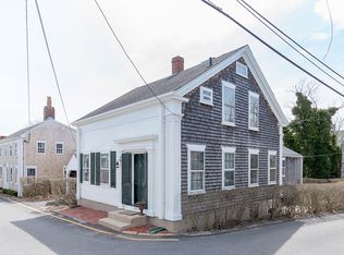 12 Academy Ln, Nantucket, MA 02554