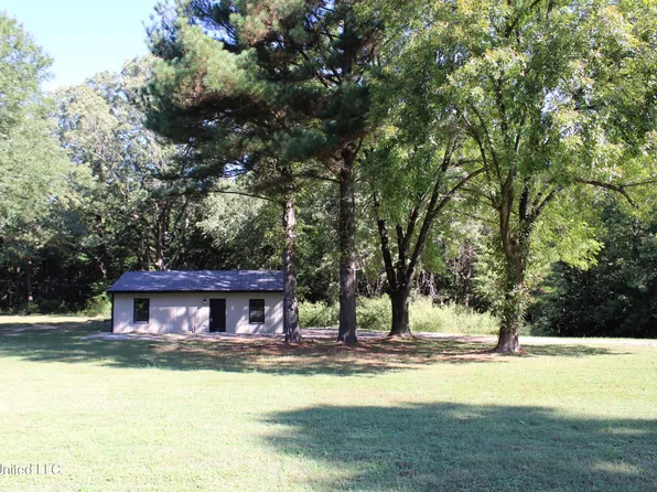 8079 Horn Lake Rd, Southaven, MS 38671