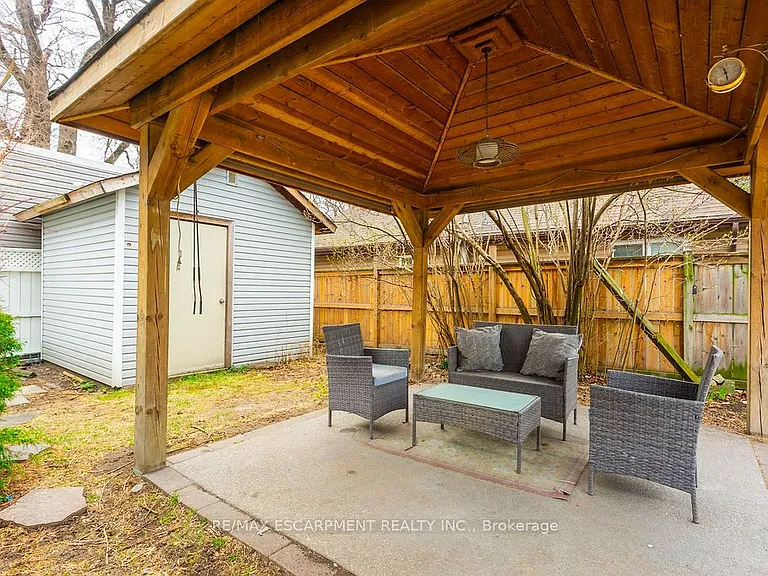 270 Beach Blvd — Photo 38