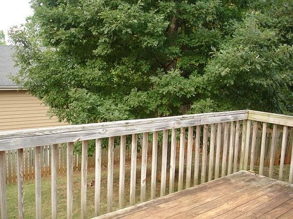 4th image of 1650 Eleah Dr