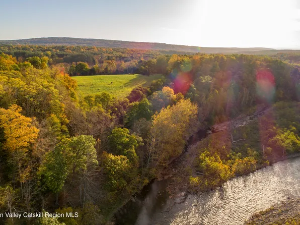 8207 Route 32, Cairo, NY 12413