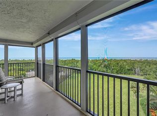 11 Bluebill Ave APT 502, Naples, FL 34108