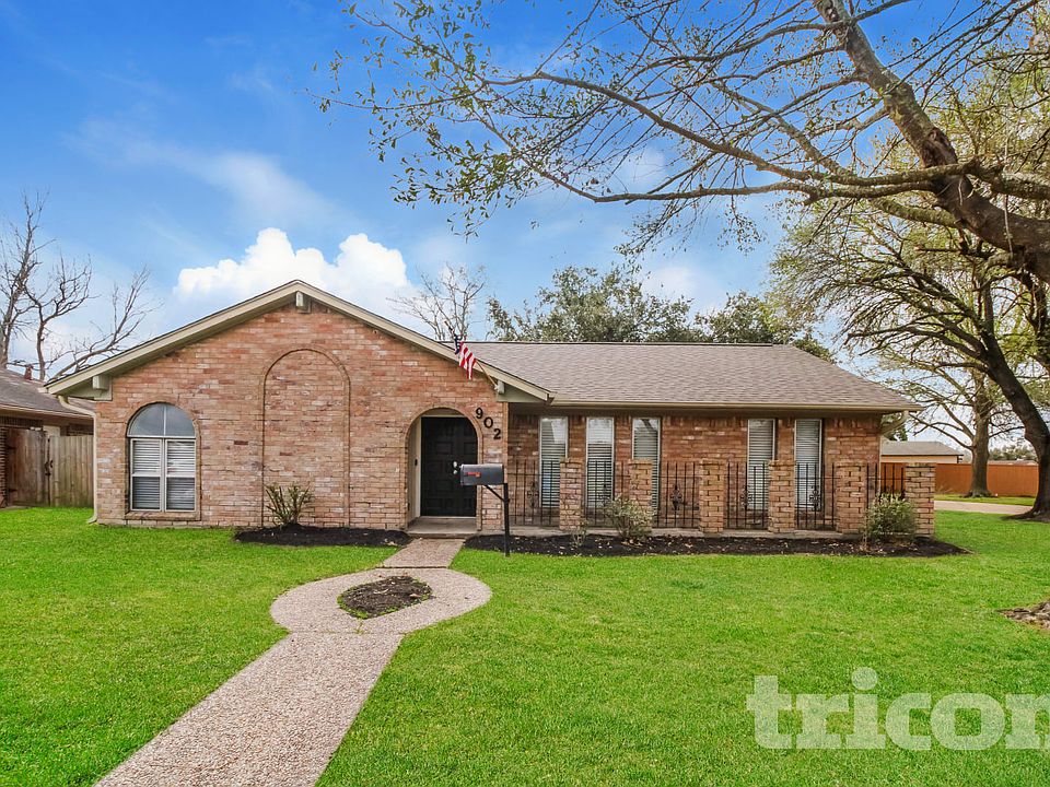 1st image of 902 La Nell Dr