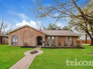902 La Nell Dr, Deer Park, TX 77536