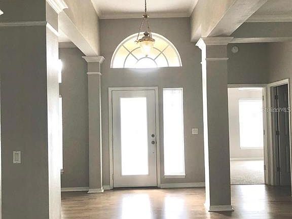 3rd image of 725 Timacuan Blvd