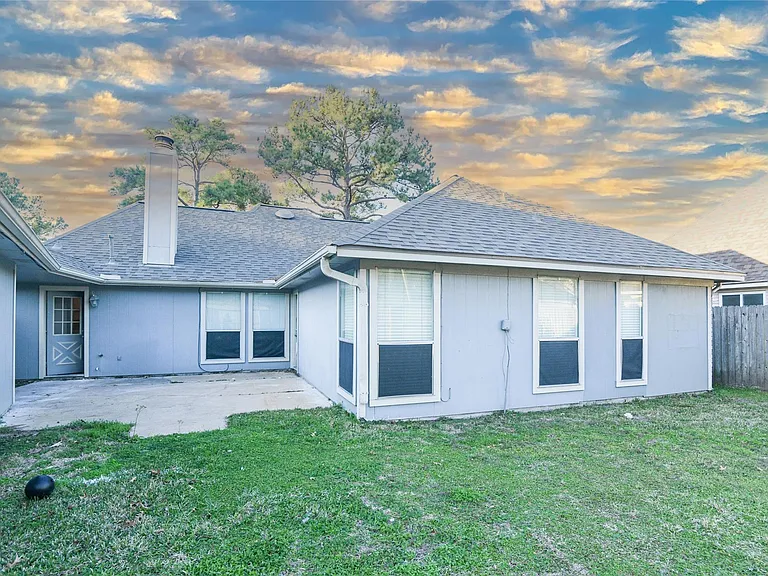 14819 Chetland Place Dr — Photo 14
