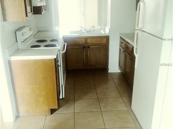 3rd image of 324 Georgetown Dr