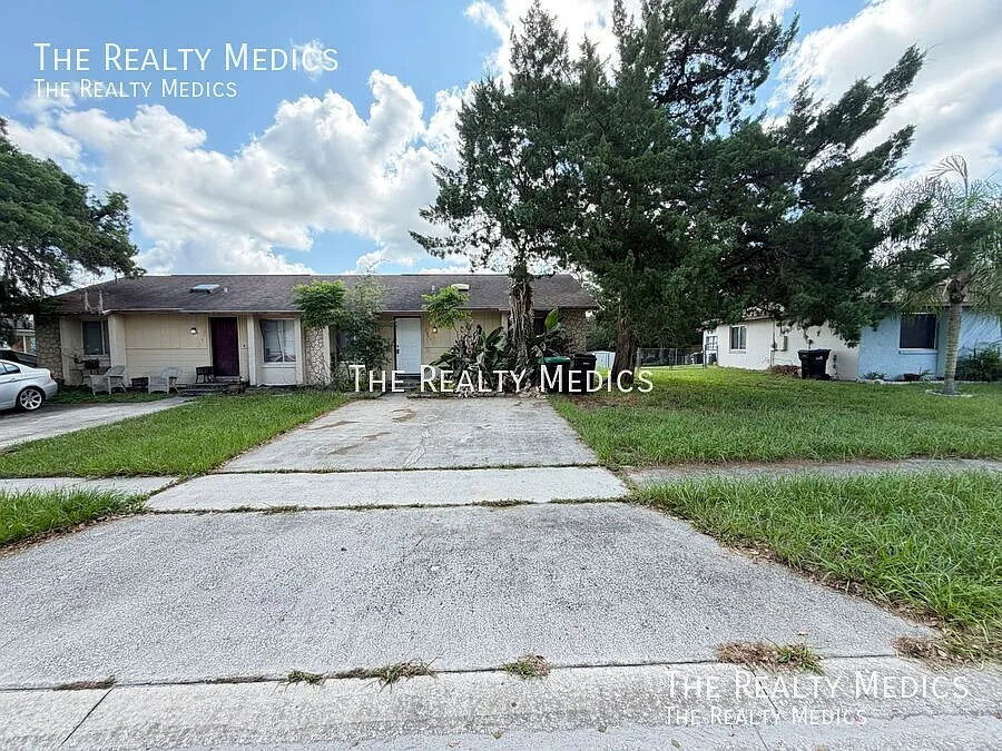 2749 Coral Reef Dr