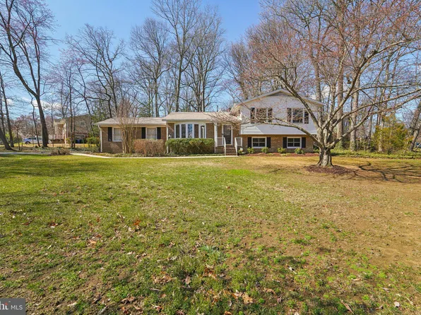 1300 Hawkins Ln, Annapolis, MD 21401