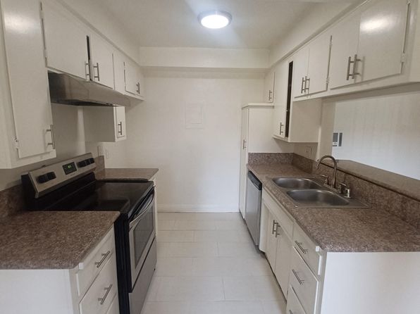 3745 Imperial Hwy #60499285