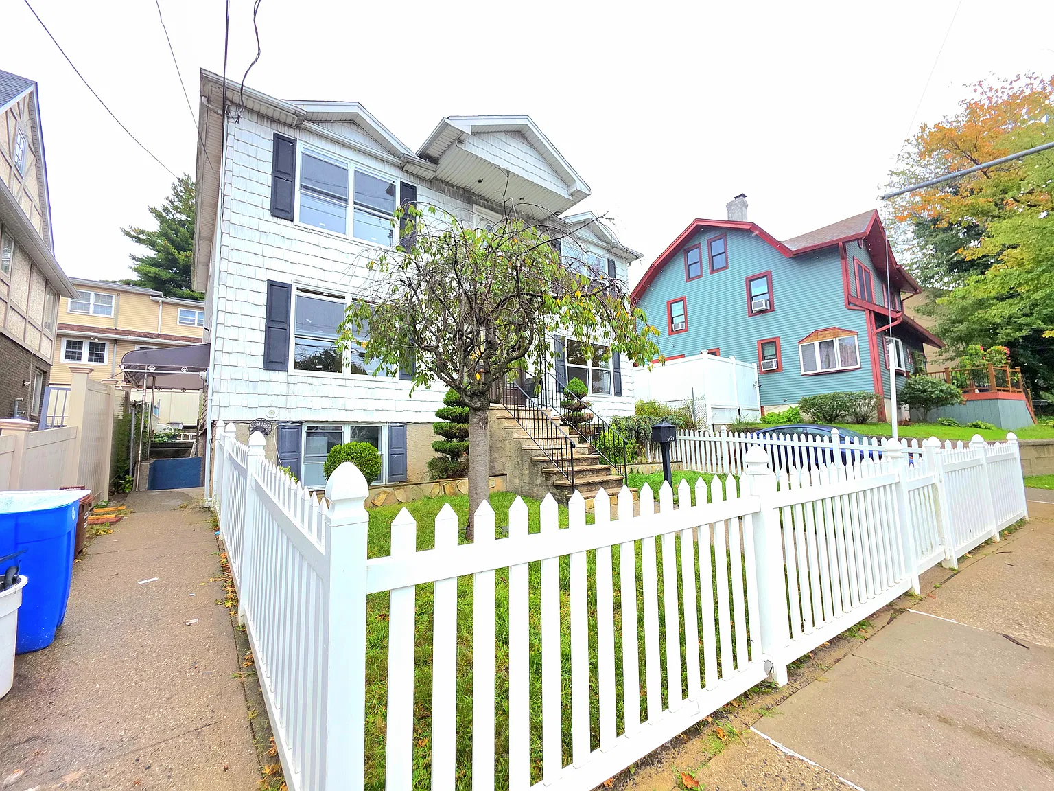 2 bed, $2,300 — Photo 1