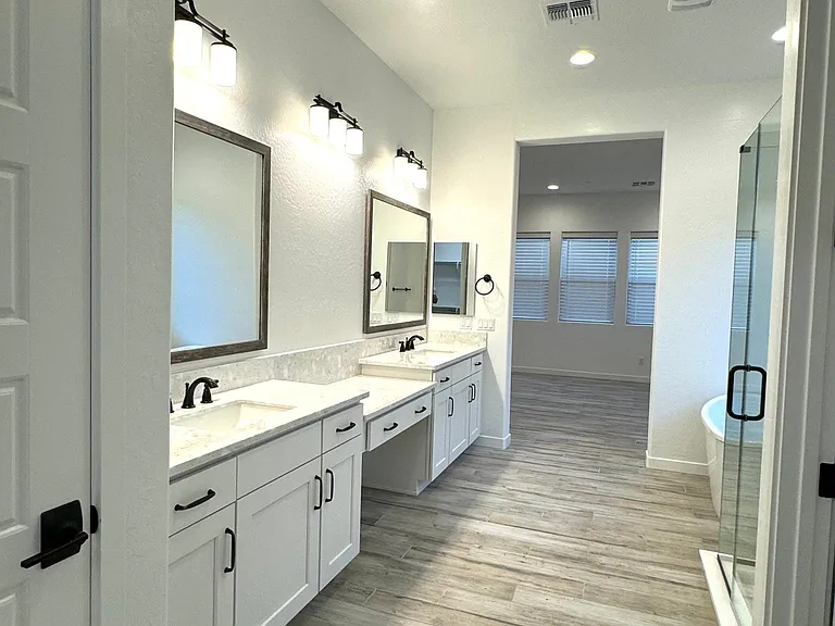 8040 E Jasmine St — Photo 13