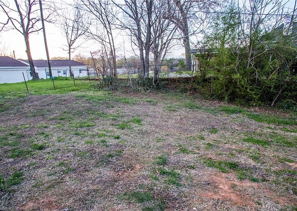 1st image of 0 N Cameron Ave