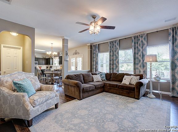 5th image of 3215 Preston Hall Dr
