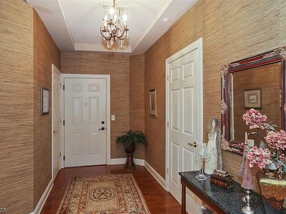 4th image of 4105 Enclave Cir #4105
