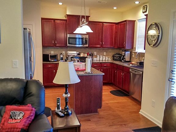 Living Room Into Kitchen View