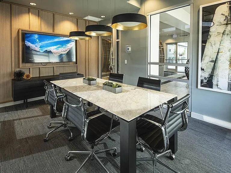Union South Bay — Photo 12