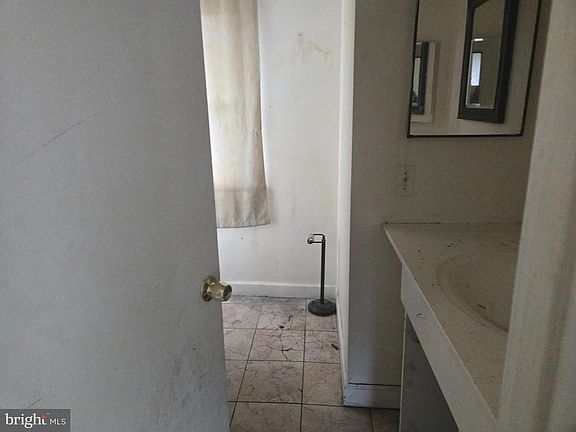 5th image of 4115 Morrison Ct