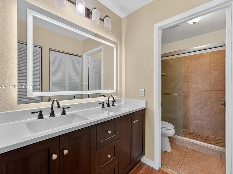 9315 Wedgewood Dr #B19 — Photo 15