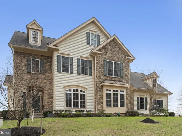 17519 Hidden Garden Ln, Ashton, MD 20861