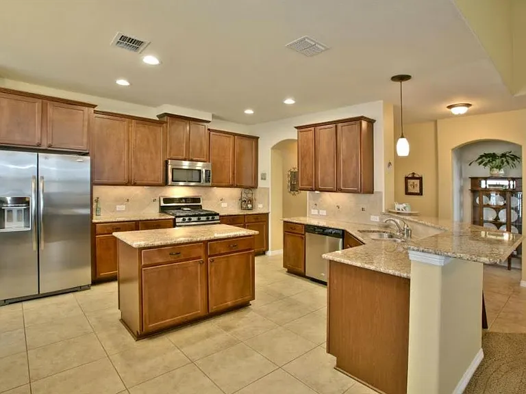 401 Bluefinch Dr — Photo 8