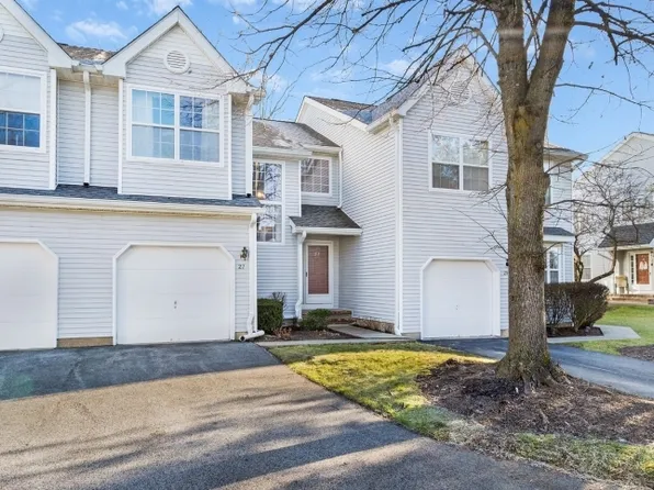 27 Weatherhill Rd, Hamburg Boro, NJ 07419