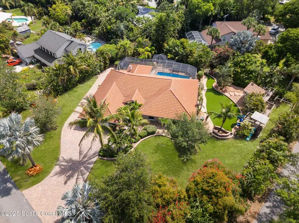 4250 Blossom Cir, Merritt Island, FL 32952