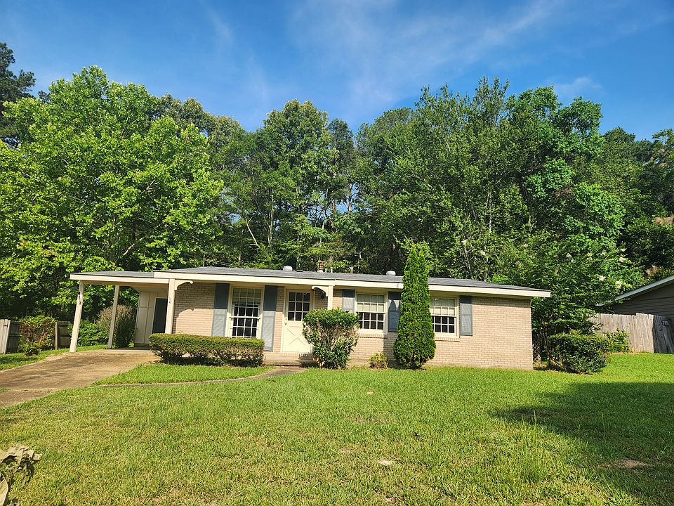1st image of 1035 Linden Dr
