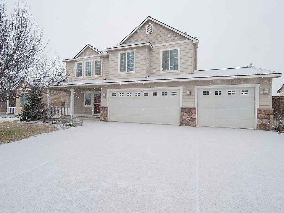 1st image of 9811 Norfolk Dr