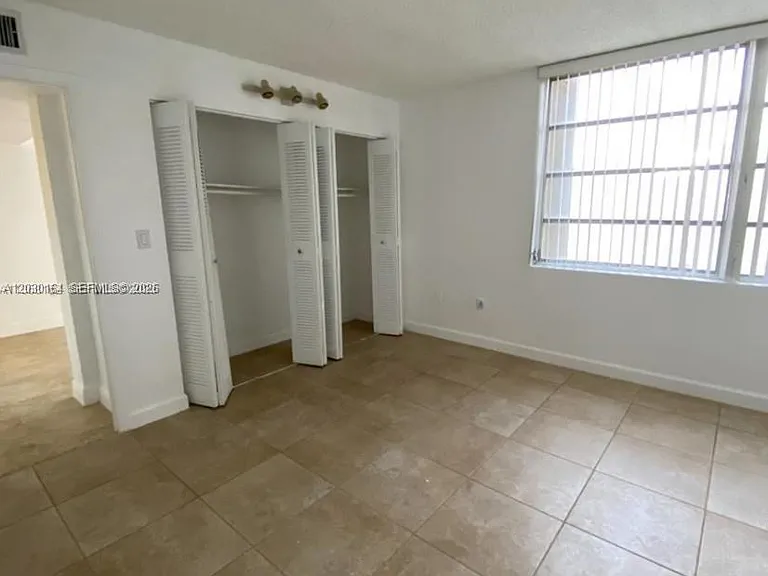 10801 SW 109th Ct #D412 — Photo 11