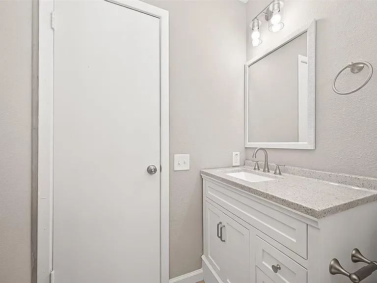 7646 Winkle Wood Ln — Photo 25
