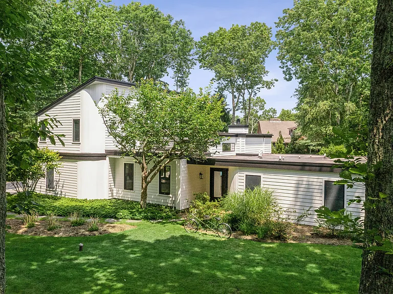10 Woodland Ct — Photo 29