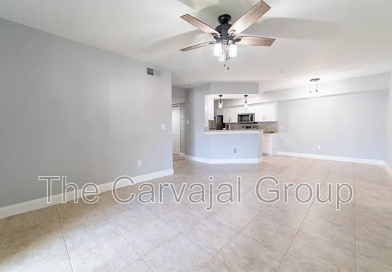 725 Crest Pines Dr #417 — Photo 5