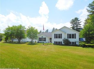 1917 Federal Rd, Livermore, ME 04253