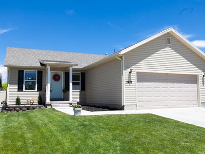 2419 E Hitching Post Dr, Eagle Mountain, UT, 84005