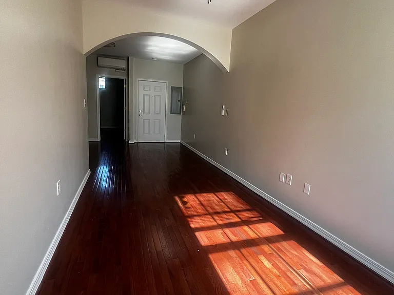 712 Saint Paul St #5 — Photo 5