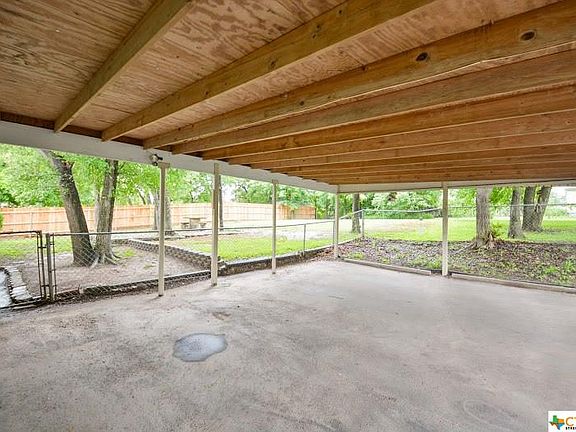 4th image of 1311 Forest Dr