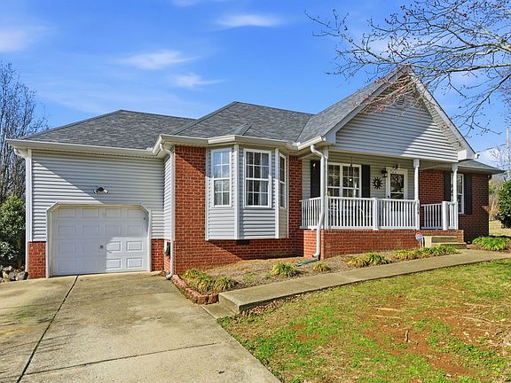 4th image of 104 Saddlestone Ct S