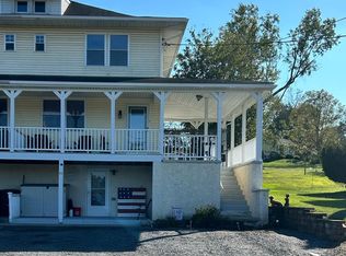 40 Old River Rd, Birdsboro, PA 19508