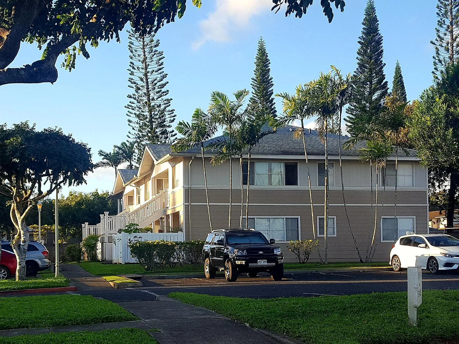 2 bed, 760 sqft, $2,700 — Photo 3
