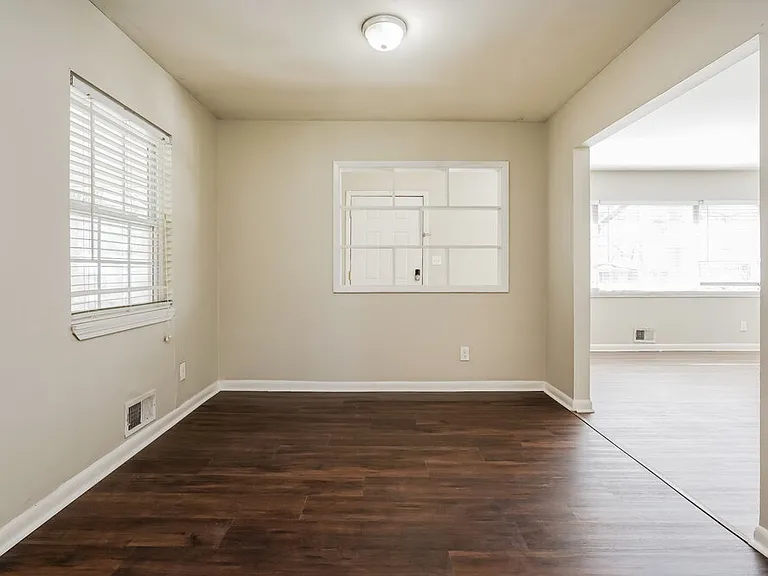 640 Oakdale Dr — Photo 9