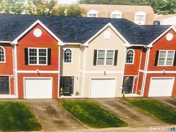 19 Gillette Way #19, Bristol, CT 06010
