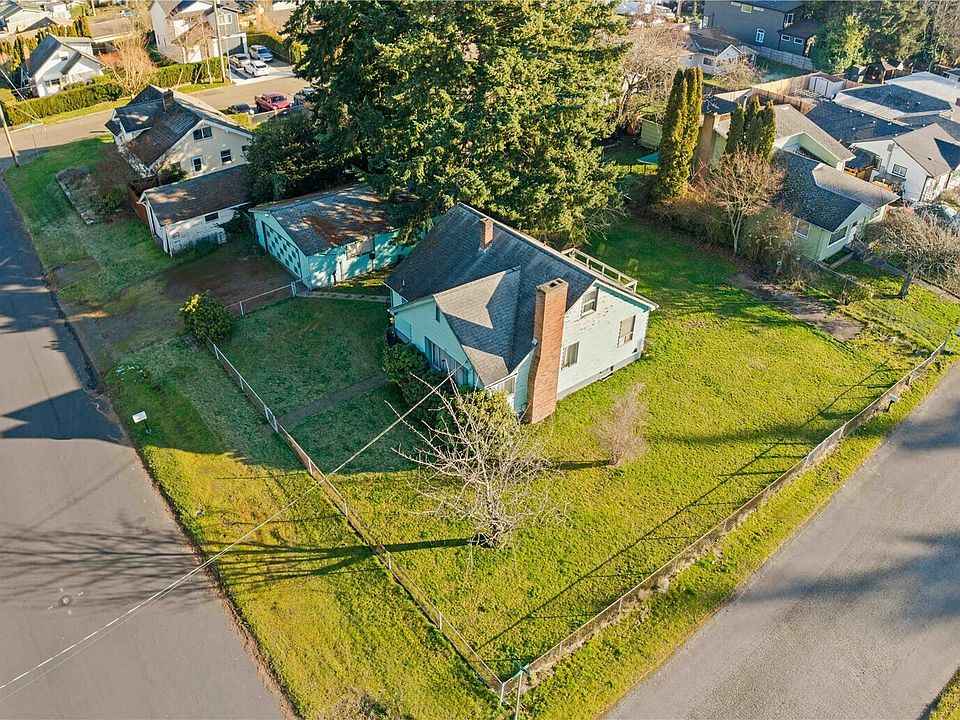 1st image of 612 S 76th Street
