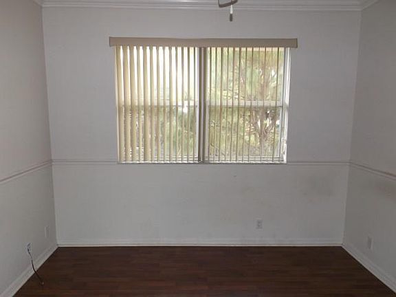 5th image of 3324 NW 29th Ct