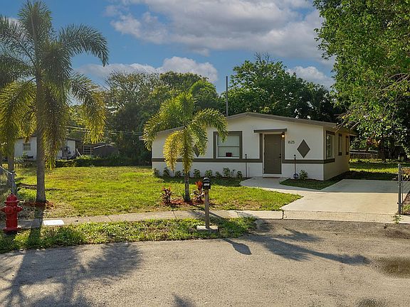2nd image of 1625 NW 17th Lane