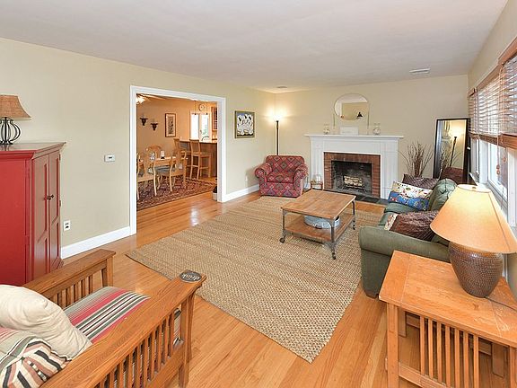 Living Room with Fireplace