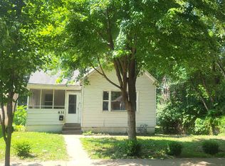 831 Ottawa St, Leavenworth, KS 66048